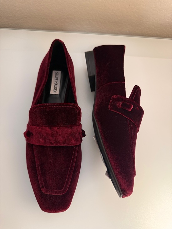 Steve Madden Shoes - Steve Madden Men's Deep Burgundy Velvet Loafers